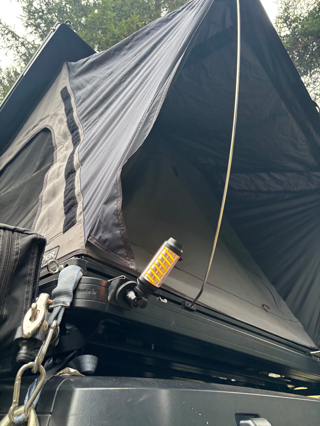 Trail Brothers Spiral Light Bundle – Lampe & Magnetfuß
