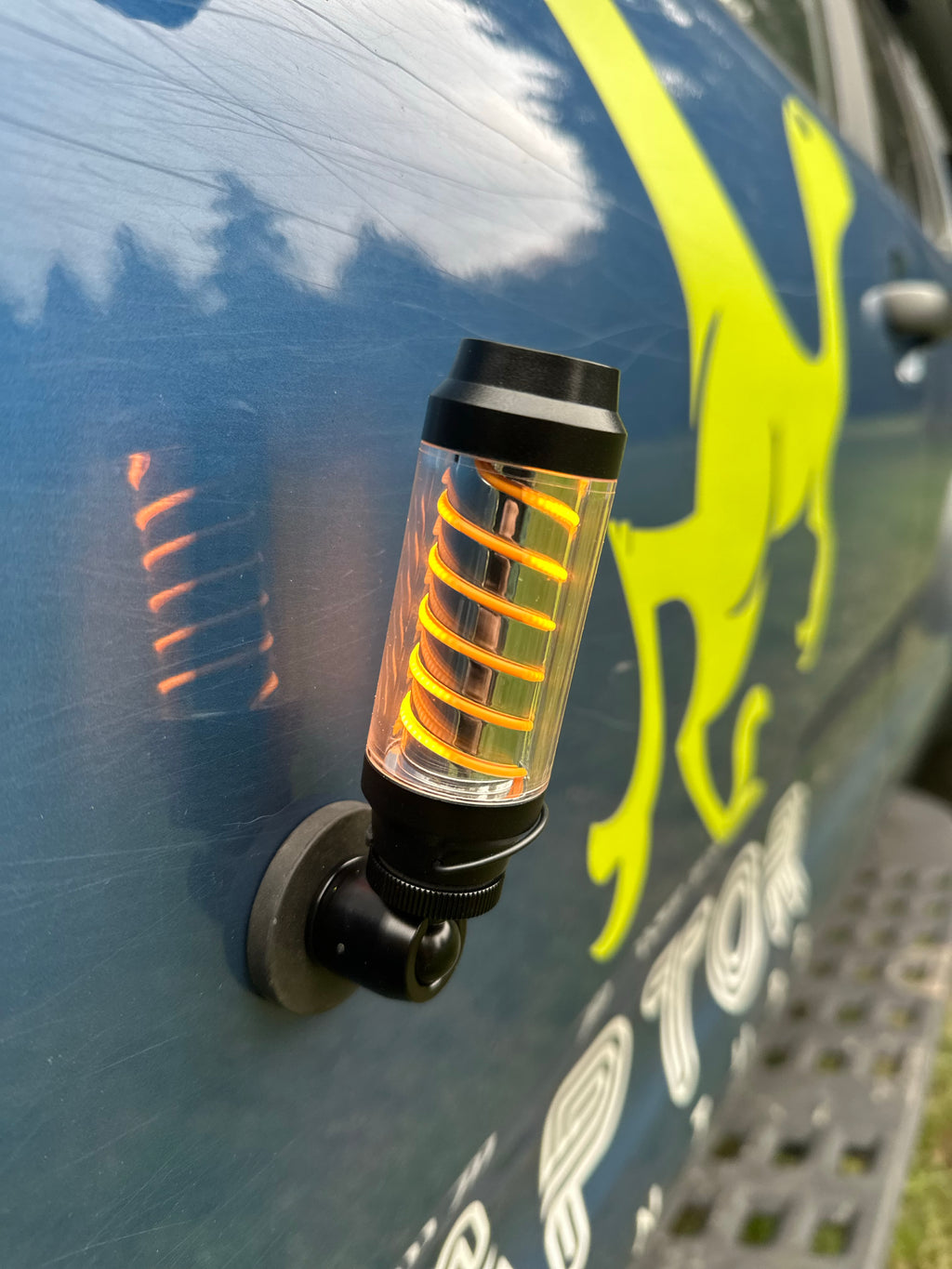 Trail Brothers Spiral Light Bundle – Lampe & Magnetfuß