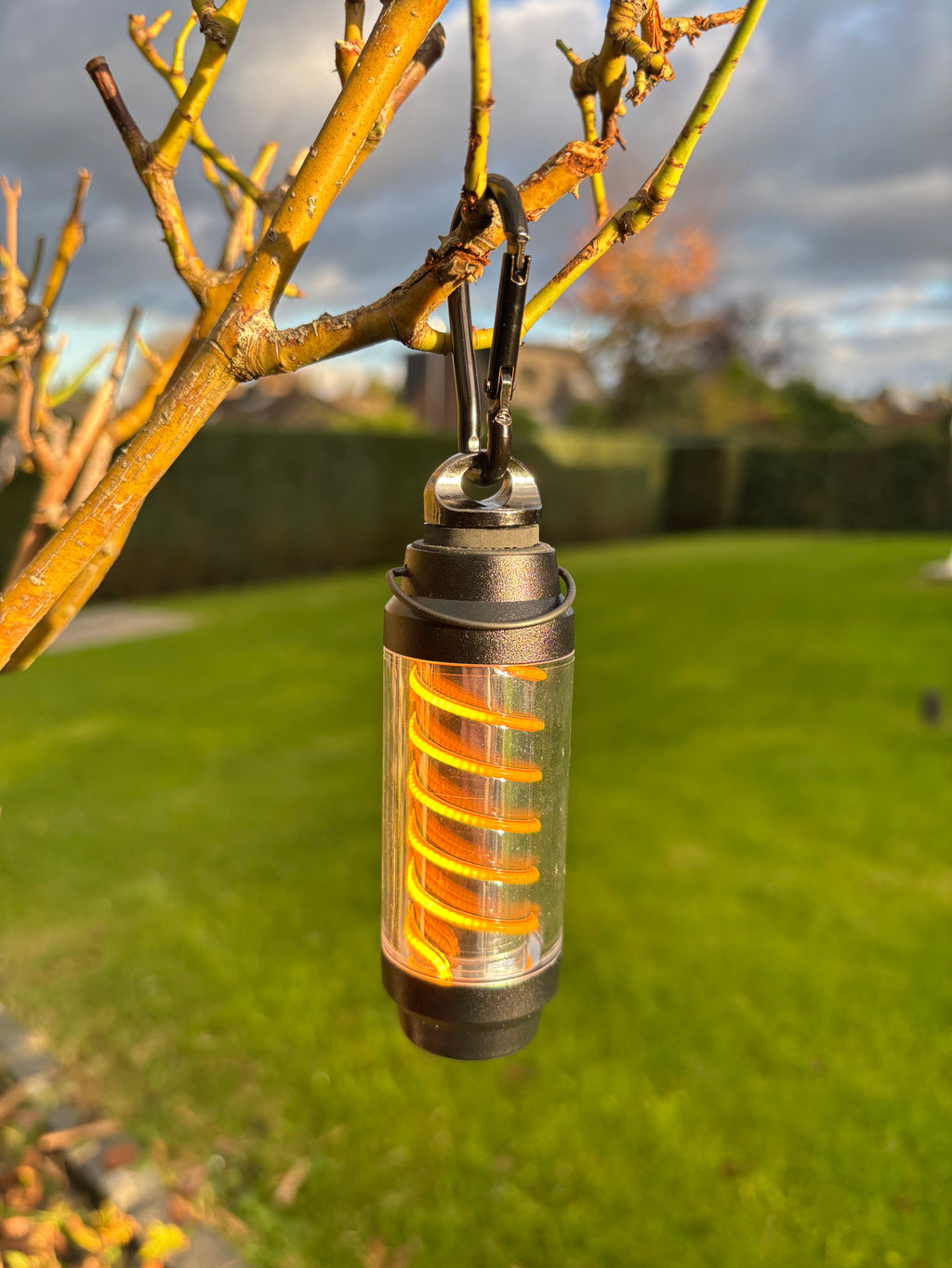 Trail Brothers Spiral Light – die kompakte 360° Campinglampe