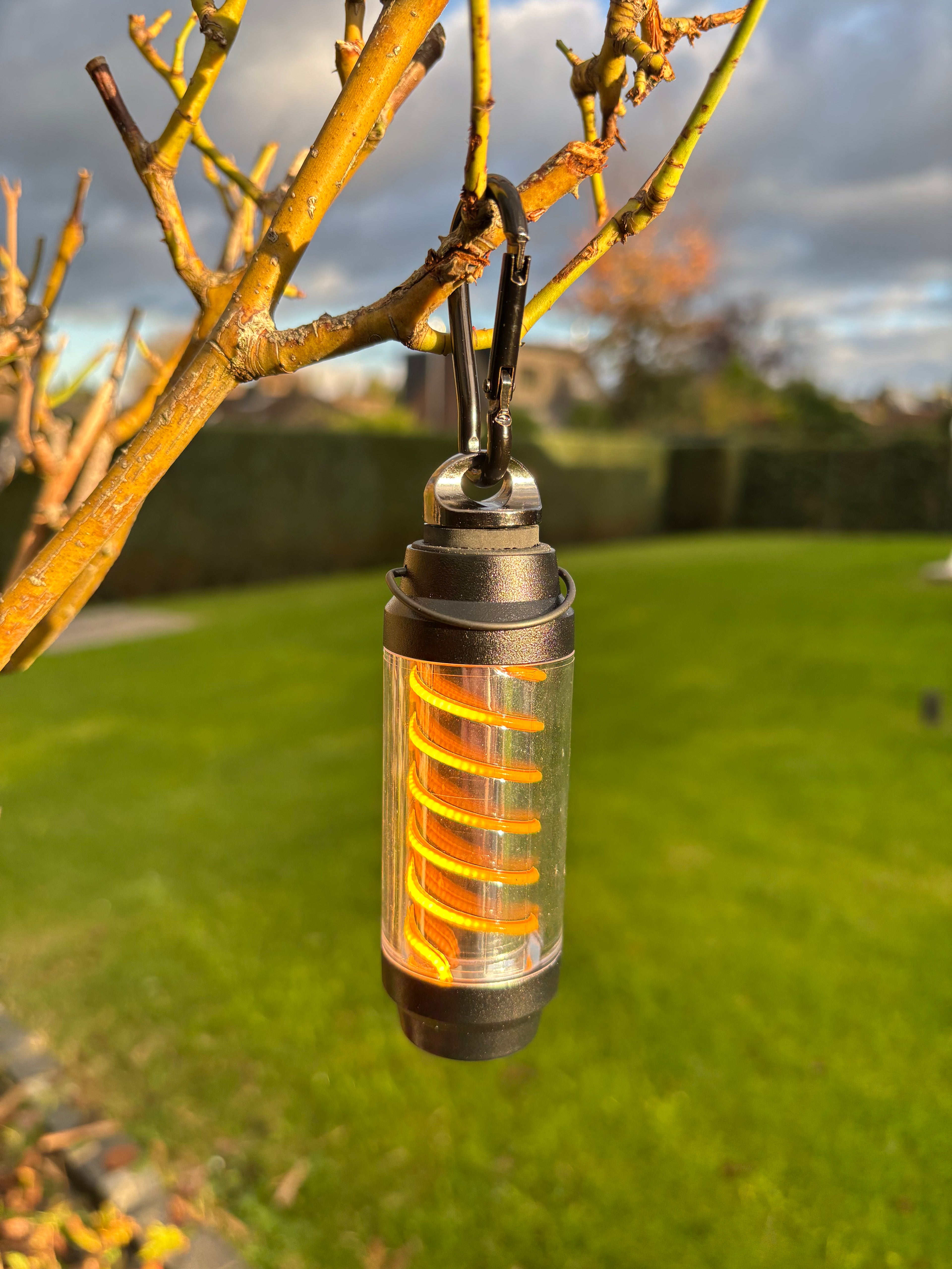 Trail Brothers Spiral Light – die kompakte 360° Campinglampe